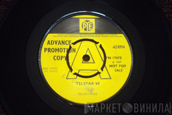 Velvett Fogg - Telstar '69 / Owed To The Dip