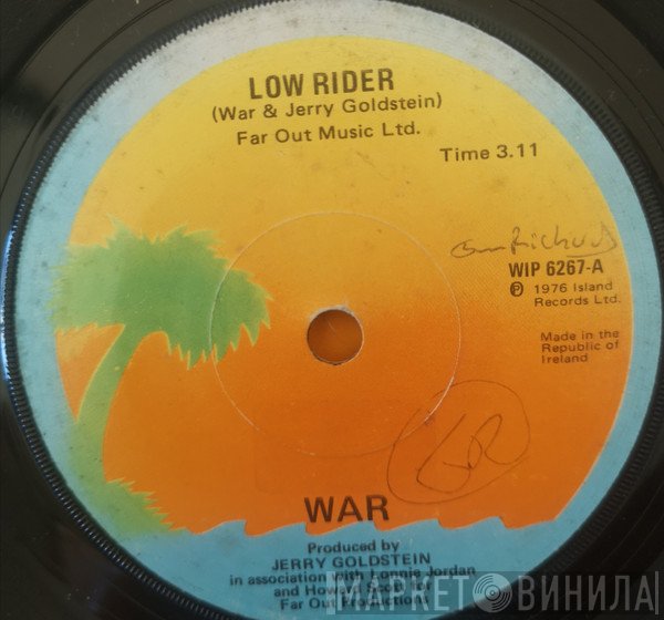 War  - Low Rider