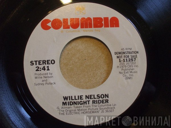 Willie Nelson  - Midnight Rider