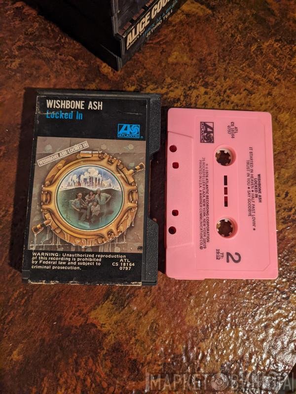 Wishbone Ash  - Locked In