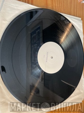 .g & Traumer  - Modulation Tropique EP