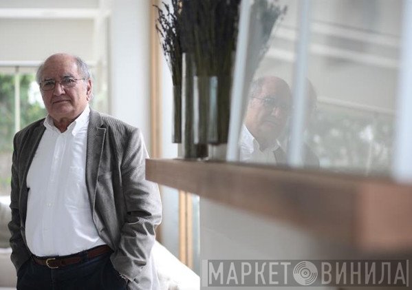 Μιχάλης Χριστοδουλίδης