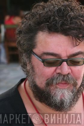 Σταμάτης Κραουνάκης