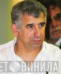 Πέτρος Φιλιππίδης