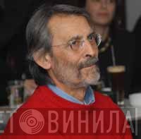 Γιάννης Καλαμίτσης