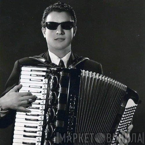 Κώστας Σταματάκης