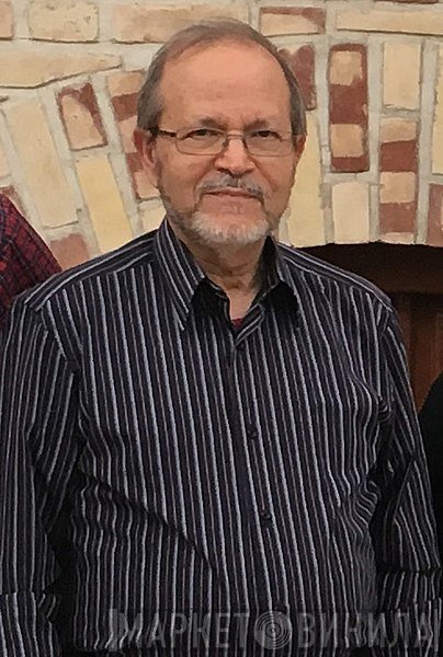 کامبیز روشن‌روان