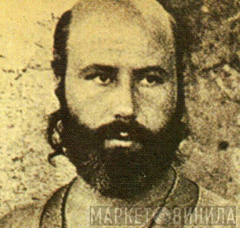 Νίκος Χουλιαράς