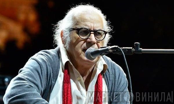Γιώργος Λυκούρας