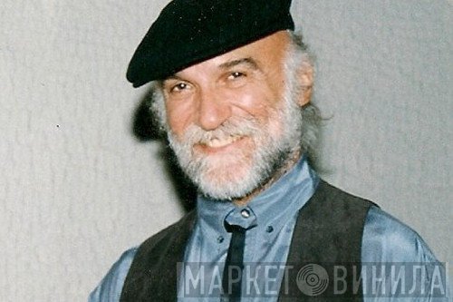 Κώστας Καράλης
