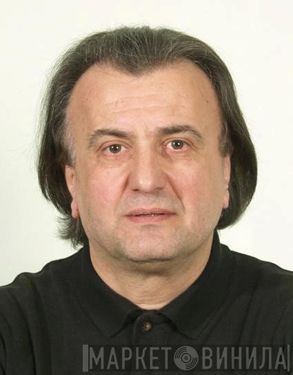 Κυριάκος Ντούμος