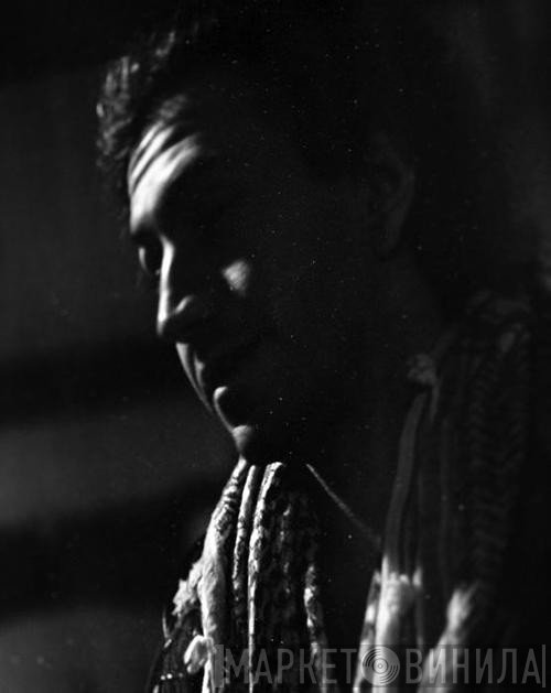 Akira Rabelais