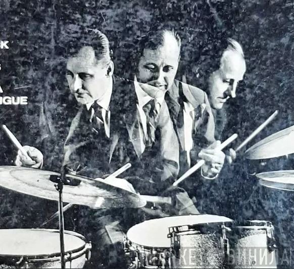 Alberto Alcala