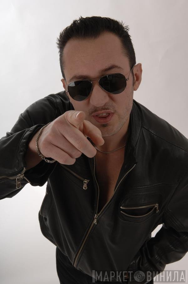Alessandro Viale