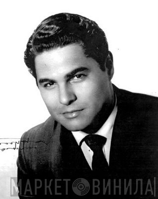 Alfredo Sadel
