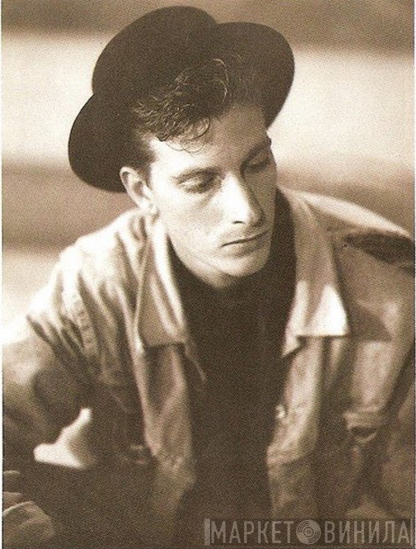 Andrew Hale