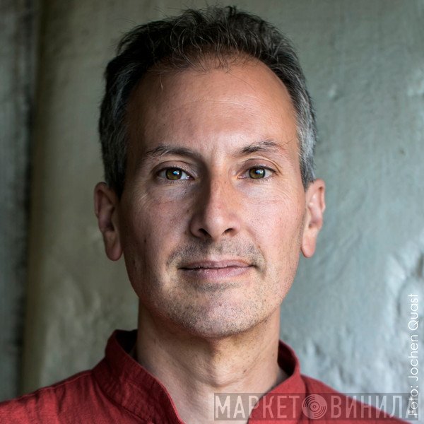 Andrew Levine