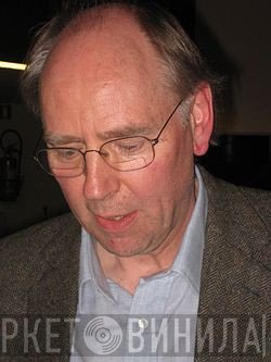 Andrew Parrott