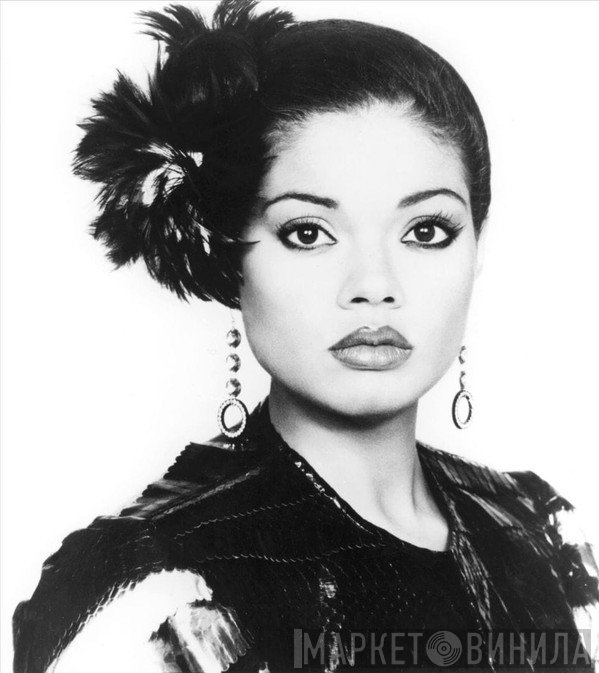 Angela Bofill