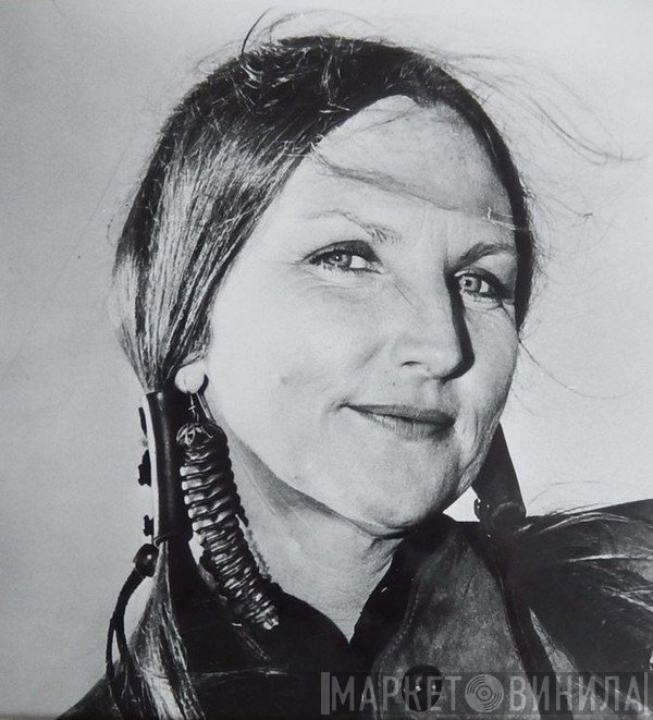 Annie McGowan