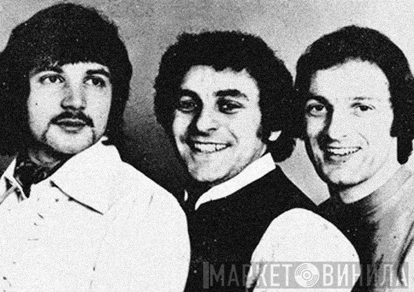 Arnold, Martin And Morrow