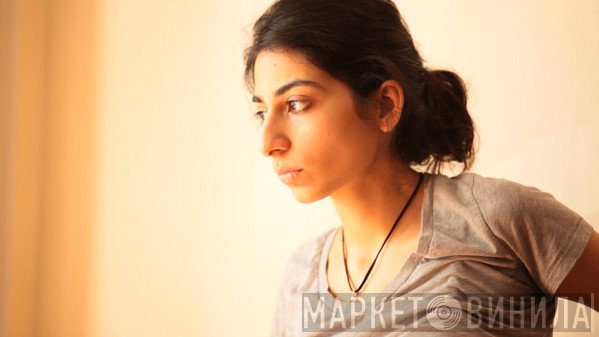 Arooj Aftab