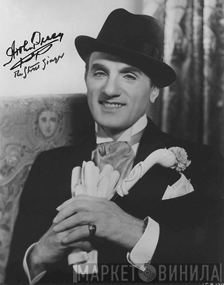 Arthur Tracy