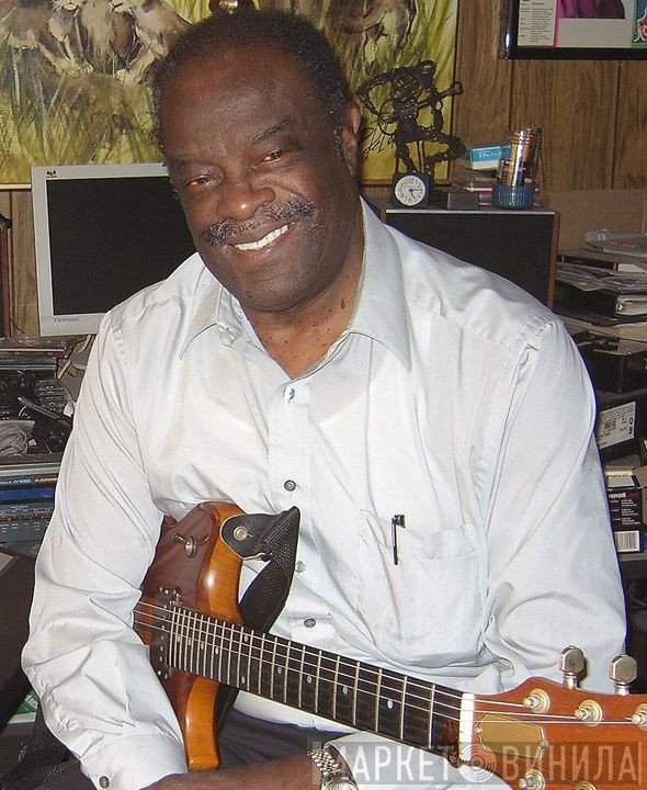 Arthur Wright
