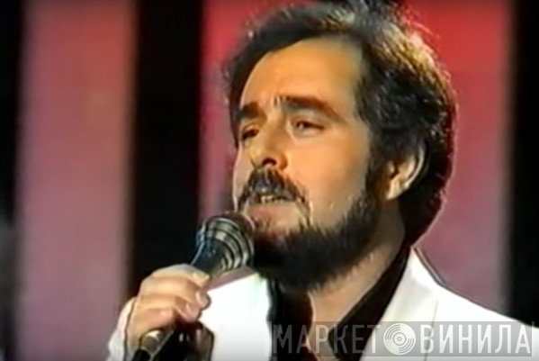 Arturo De Castro