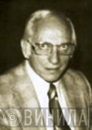 Bernie Lowe