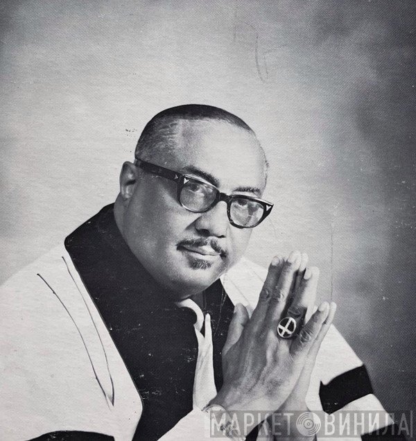 Bishop Frederick D. Washington