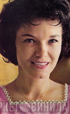 Bonnie Owens
