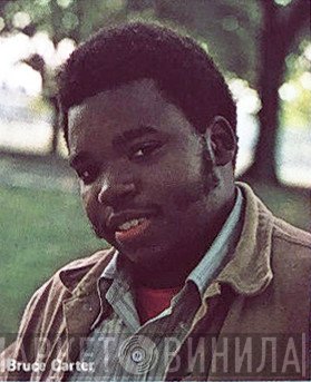 Bruce Carter