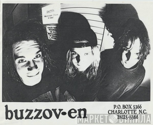 Buzzov•en