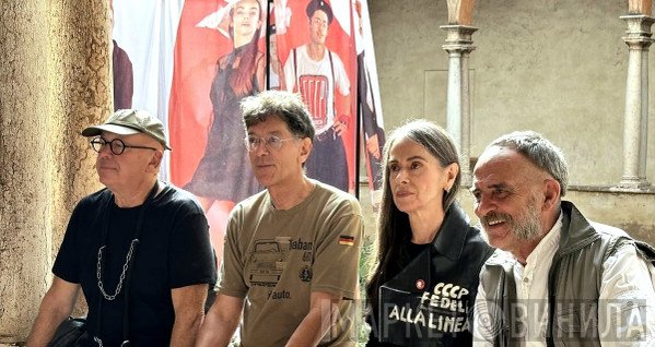 CCCP - Fedeli Alla Linea