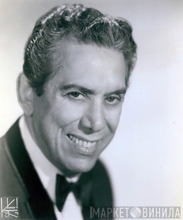 Carmen Cavallaro