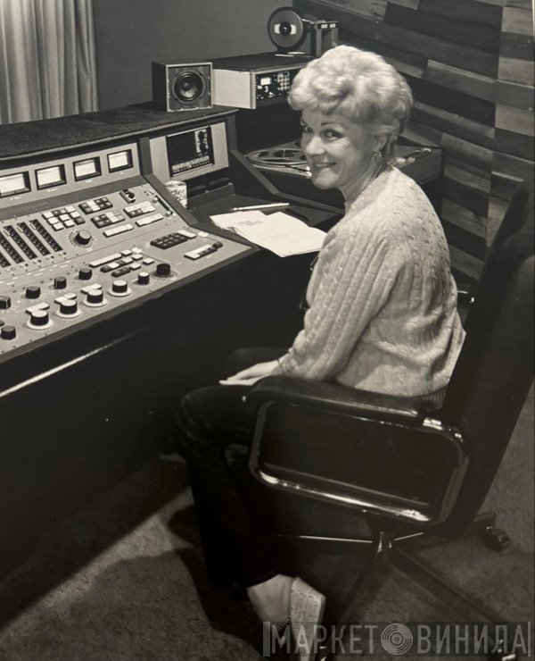 Carol Hibbs