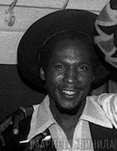 Castro Brown