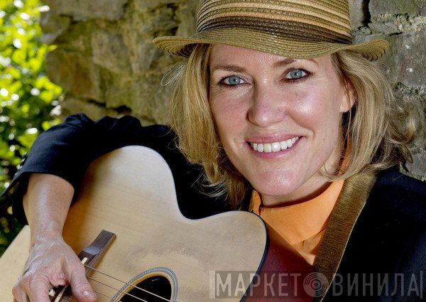 Cerys Matthews