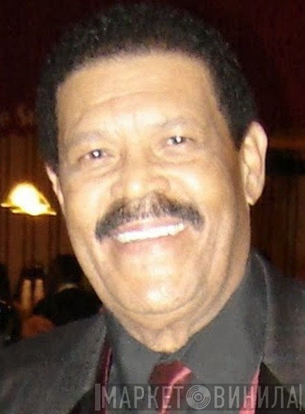 Charles Davis 