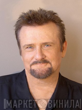 Chuck Girard