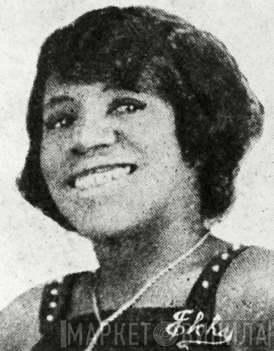 Clara Smith