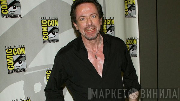 Clive Barker