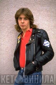 Clive Burr