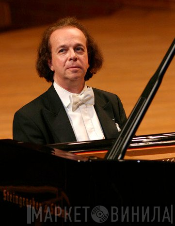 Cyprien Katsaris