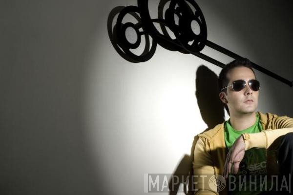 DJ Fist