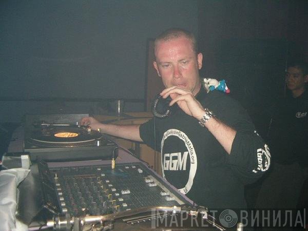 DJ Smurf