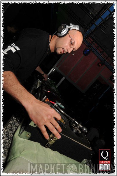 DJ X-Fly