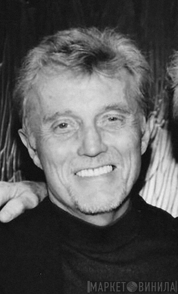 Dan Crewe