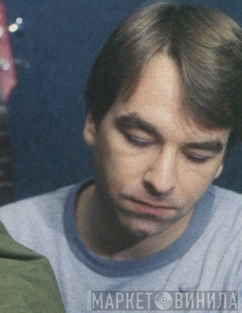 Dave Hill